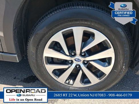 Used 2024 Subaru Outback Premium AWD/4WD image 5