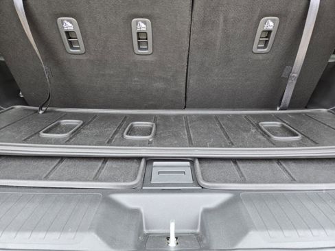Certified 2025 Honda Pilot Touring image 28