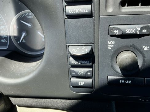 Used 2005 Saab 9-3 Aero FWD image 30