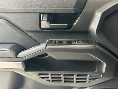 New 2026 Toyota Tacoma SR5 image 10