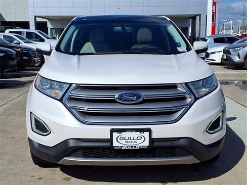 Used 2018 Ford Edge Titanium w/ Equipment Group 301A image 3