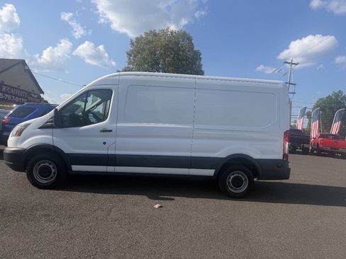 Used 2017 Ford Transit 250 148 Medium Roof RWD image 1