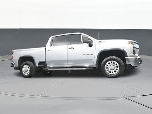 Used 2022 Chevrolet Silverado 2500 LTZ w/ LTZ Plus Package AWD/4WD image 59