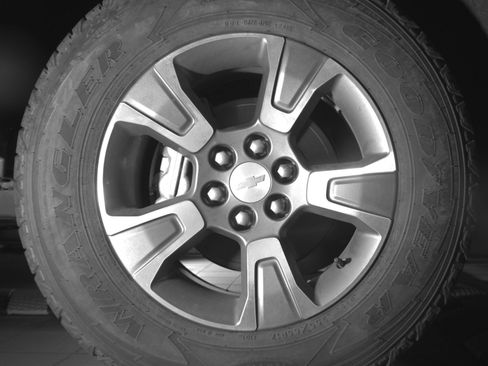 Used 2019 Chevrolet Colorado Z71 AWD/4WD image 11