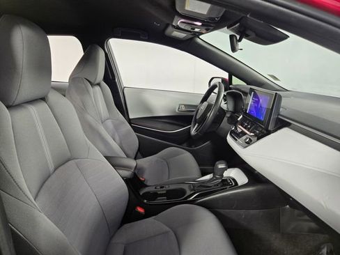 Used 2025 Toyota Corolla SE image 15