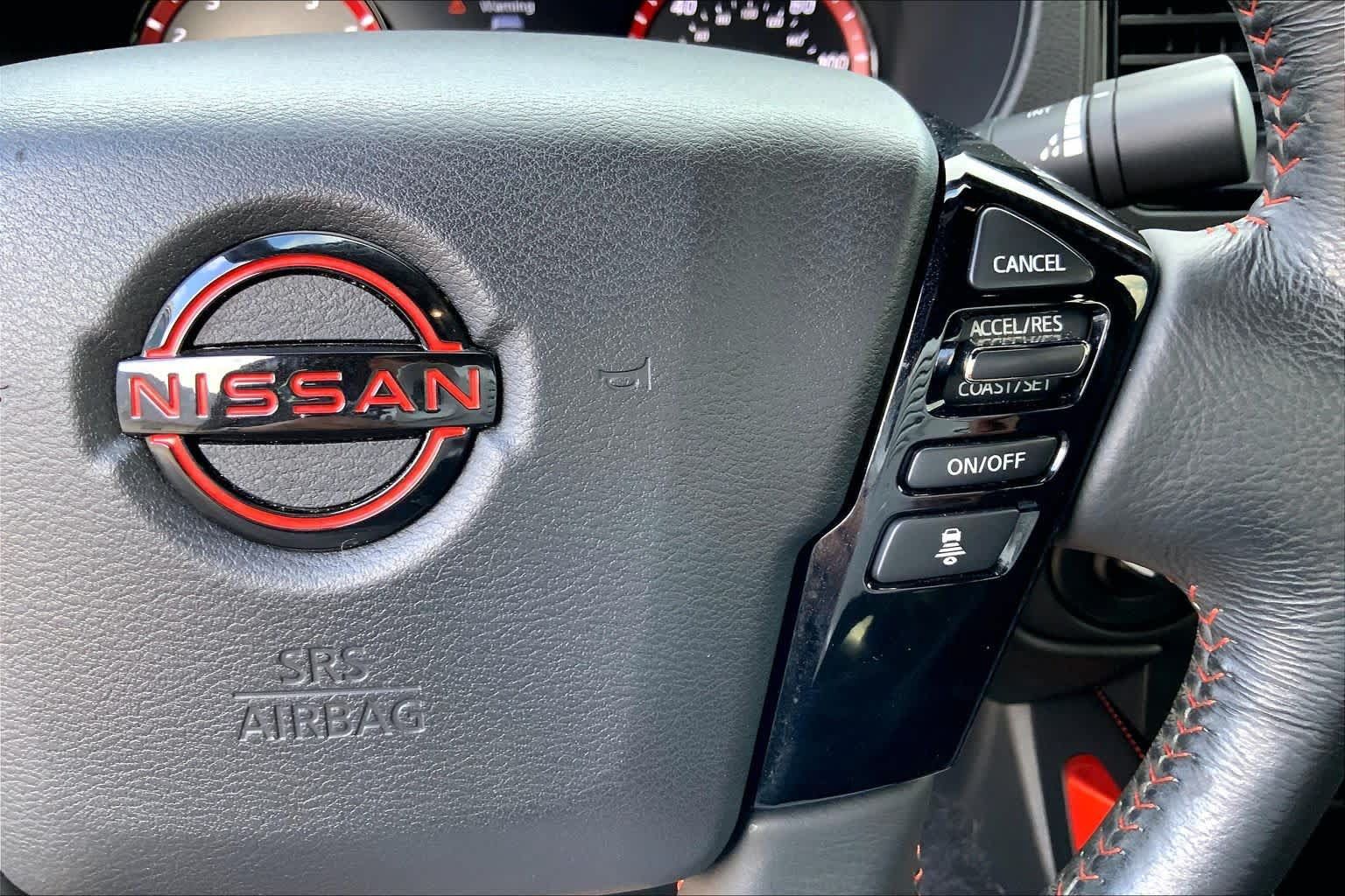 Used 2023 Nissan Frontier PRO-4X w/ Technology Package AWD/4WD image 24