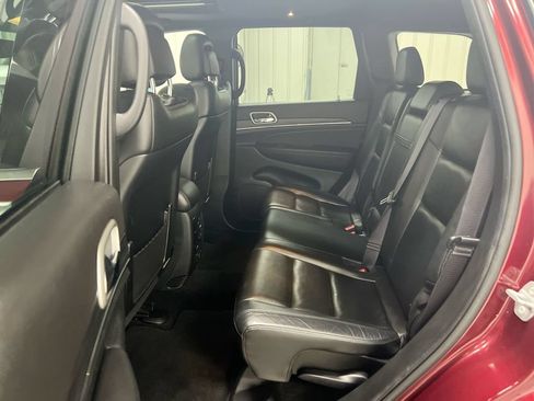 Used 2022 Jeep Grand Cherokee Limited AWD/4WD image 24