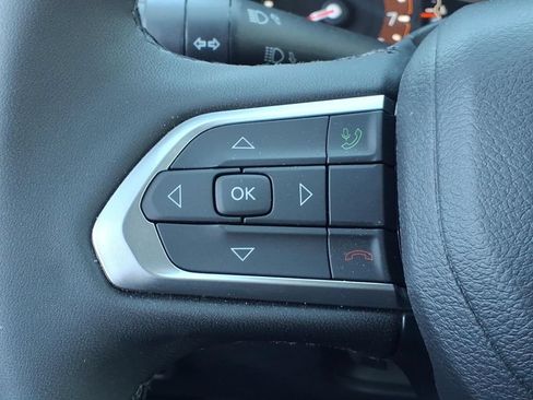 Used 2026 Jeep Compass Limited AWD/4WD image 30