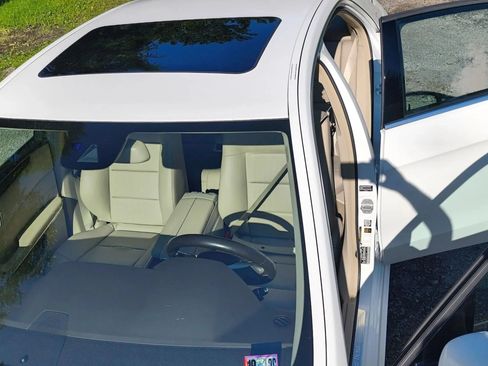 Used 2014 Mercedes-Benz GL 450 4MATIC image 7
