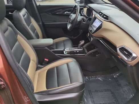 Used 2021 Chevrolet TrailBlazer ACTIV w/ Sun and Liftgate Package image 22