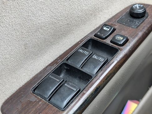 Used 2005 Nissan Altima 2.5 S w/ (G01) Convenience Plus Pkg image 9