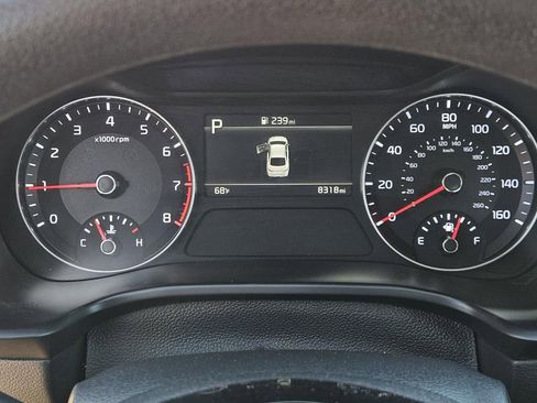 Used 2024 Kia Forte LXS w/ LXS Technology Package image 22