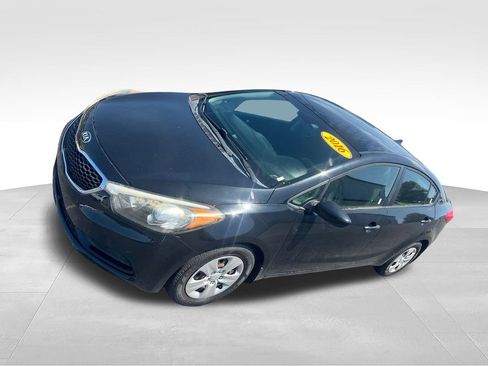 Used 2016 Kia Forte LX FWD image 9