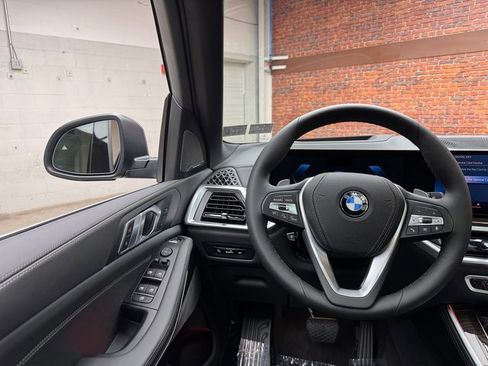 Used 2026 BMW X5 xDrive40i image 13