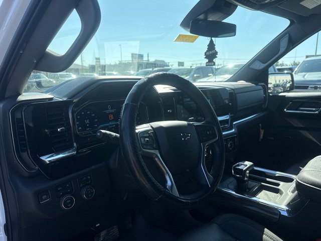 Used 2024 Chevrolet Silverado 1500 RST w/ Convenience Package II AWD/4WD image 11