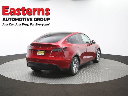Used 2021 Tesla Model Y Long Range AWD/4WD image 34