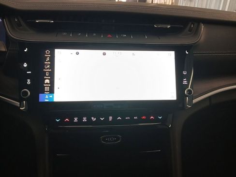 New 2026 Jeep Grand Cherokee L Limited image 17