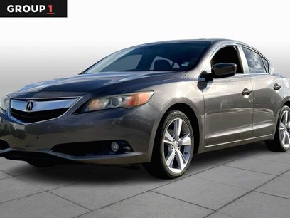 Used 2013 Acura ILX w/ Premium Package