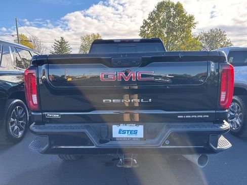 Used 2023 GMC Sierra 2500 Denali image 7