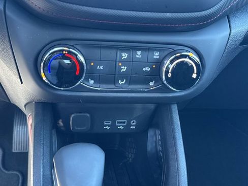 Used 2023 Chevrolet TrailBlazer RS AWD/4WD image 17