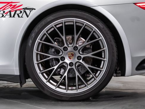 Used 2017 Porsche 911 Carrera 4 AWD/4WD image 24