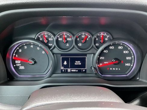 Used 2024 Chevrolet Silverado 1500 Custom Trail Boss AWD/4WD image 16