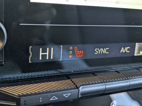 Used 2024 GMC Hummer EV 2X w/ LPO, Sport Package image 35