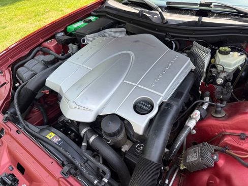 Used 2005 Chrysler Crossfire Limited RWD image 33