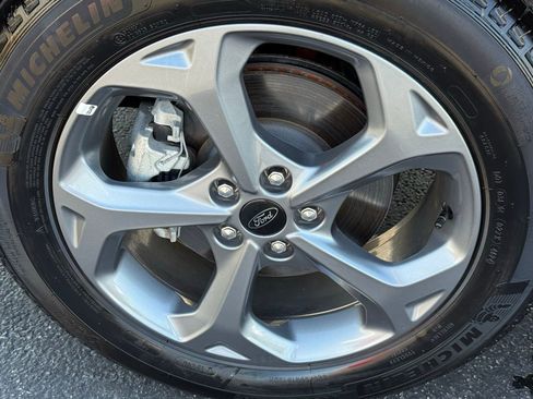 Used 2025 Ford Escape ST-Line Select image 10