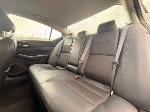 Used 2024 Nissan Altima 2.5 SR image 15