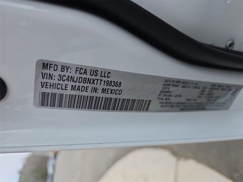 New 2026 Jeep Compass Latitude image 34