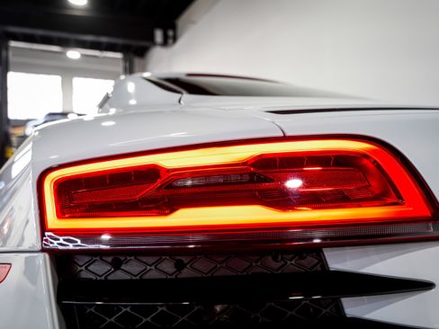 Used 2014 Audi R8 V8 image 30