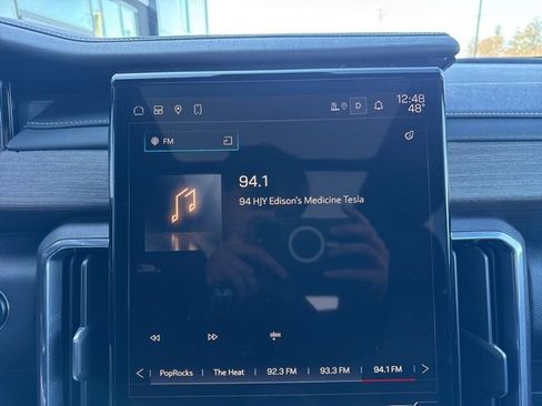 Used 2024 GMC Acadia Denali w/ Super Cruise Package image 19