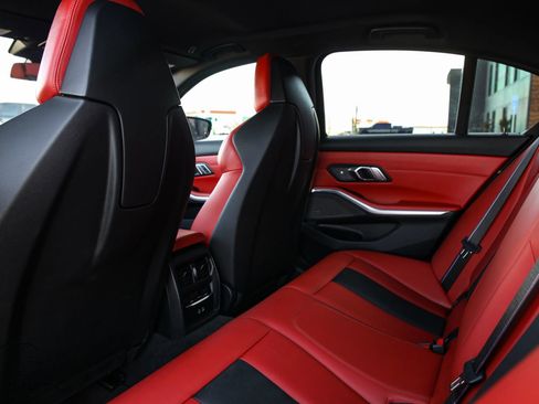 Used 2023 BMW M3 Competition image 33