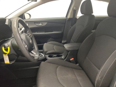 Used 2019 Kia Forte LXS image 17