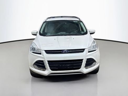 Used 2014 Ford Escape SE w/ Equipment Group 201A FWD image 2