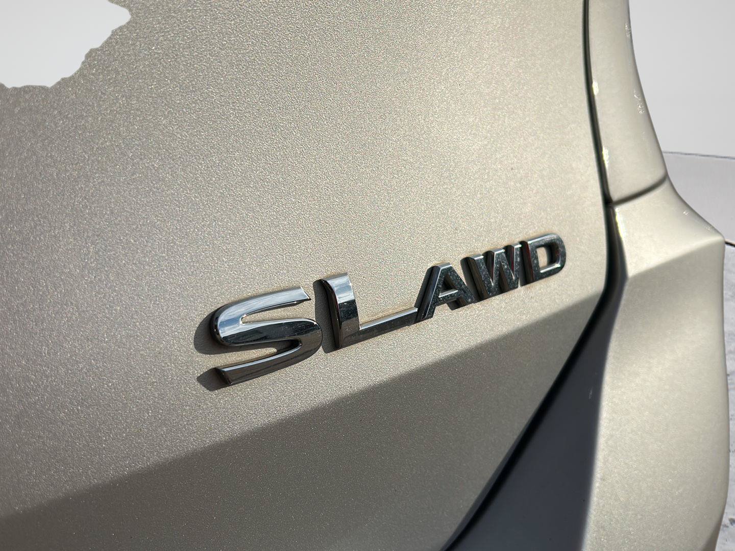 Used 2017 Nissan Rogue SL w/ SL Premium Package AWD/4WD image 29