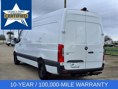 Used 2025 Mercedes-Benz Sprinter 2500 image 4