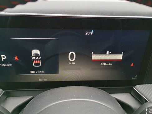 New 2025 Nissan Kicks SR image 16