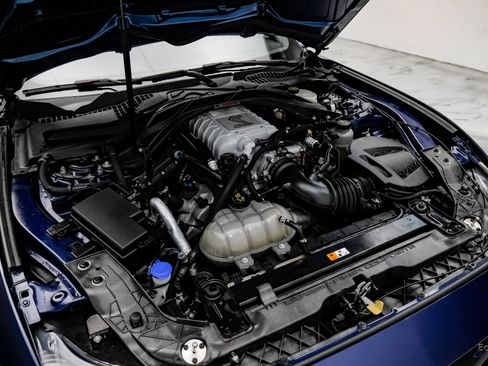 Used 2020 Ford Mustang Shelby GT500 w/ Carbon Fiber Track Pack image 94