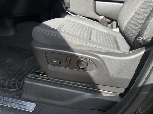 Used 2022 GMC Sierra 1500 Elevation RWD image 21