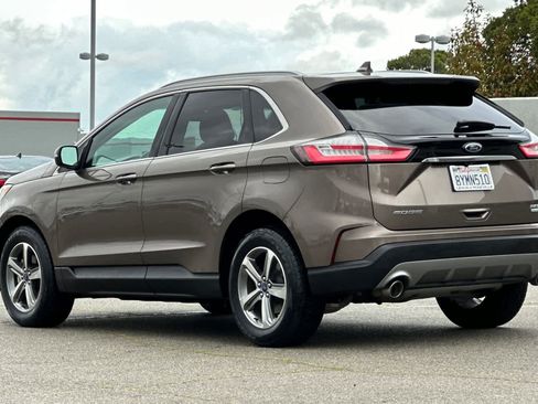 Used 2019 Ford Edge SEL w/ Equipment Group 201A image 7