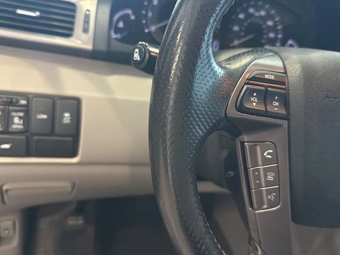 Used 2016 Honda Odyssey EX-L image 18