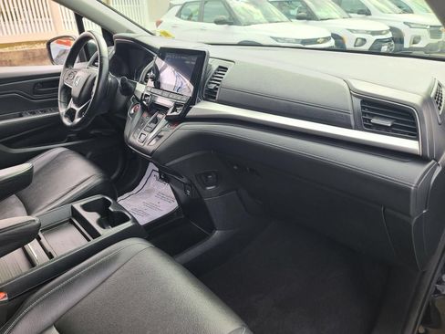 Used 2023 Honda Odyssey EX-L image 19