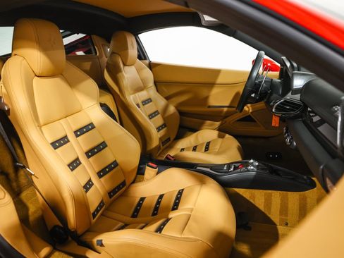 Used 2010 Ferrari 458 Italia Coupe RWD image 24