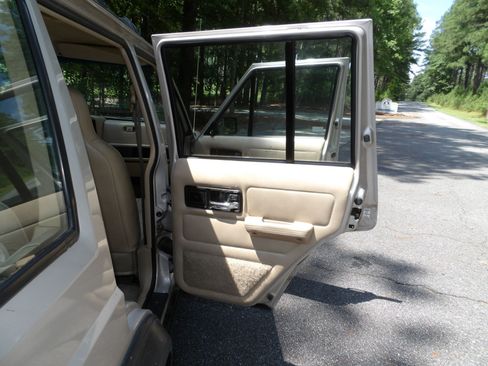 Used 1996 Jeep Cherokee 4WD 4-Door image 97