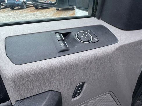 Used 2019 Ford F350 XL w/ Power Equipment Group image 15