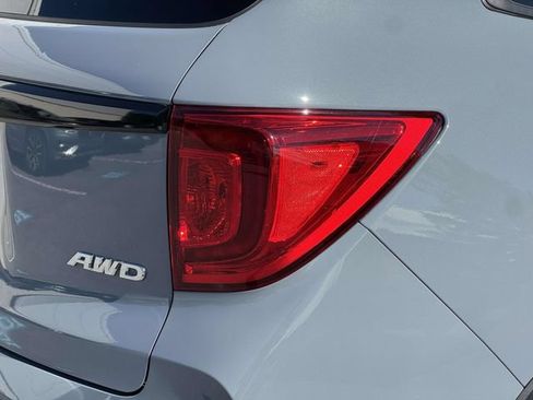 Used 2025 Honda Passport EX-L image 10