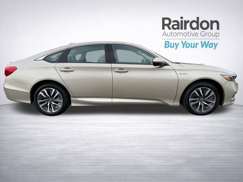 Used 2019 Honda Accord Touring image 8