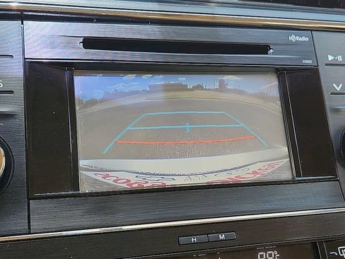 Used 2015 Toyota Avalon XLE FWD image 18